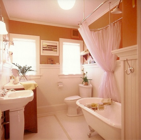 vintage bathroom remodel